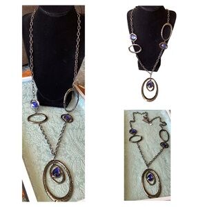 ☃️ NWT Chico’s Black and Blue Long Necklace